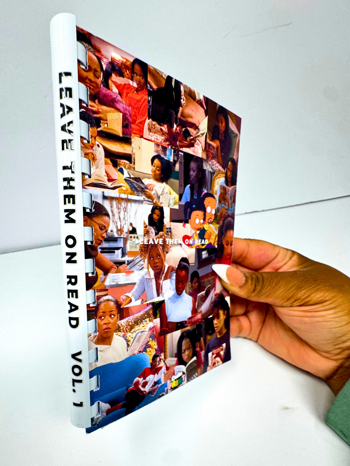 Leave Them On Read- A Reading Journal