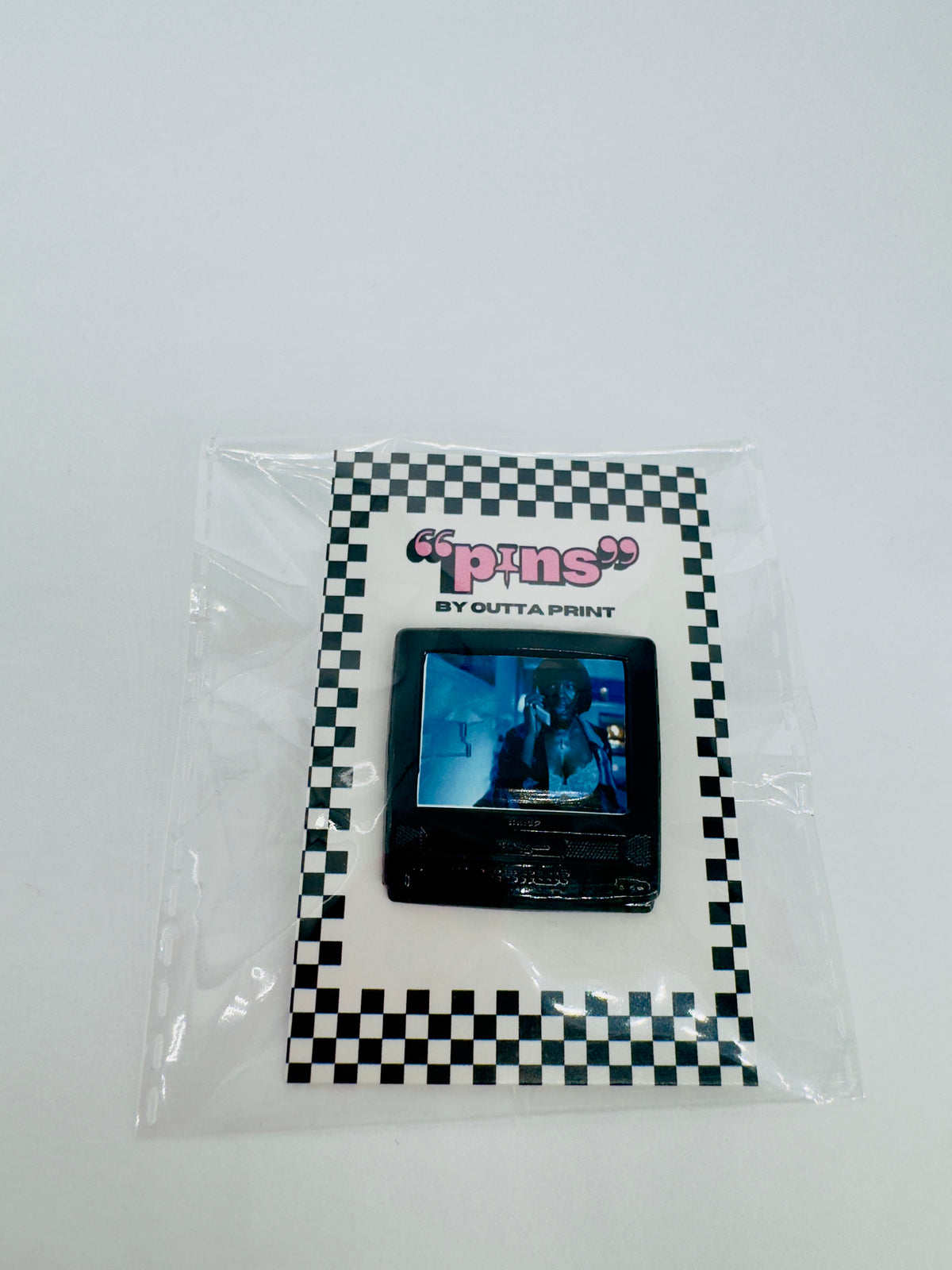 TV ON PINS