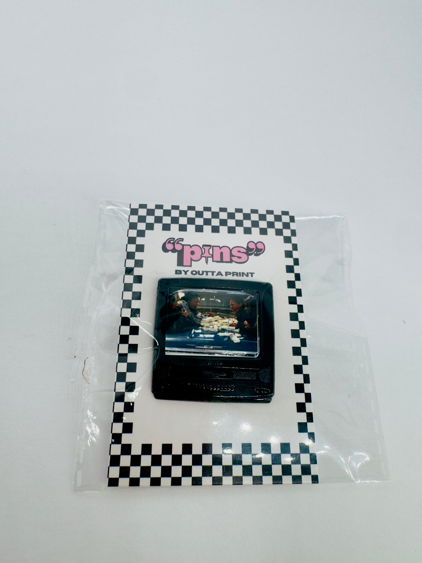 TV ON PINS