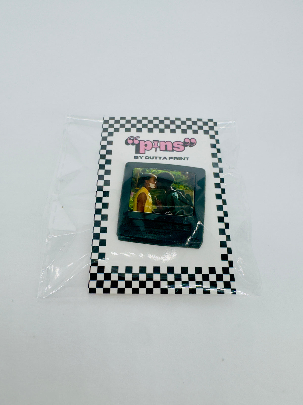 TV ON PINS